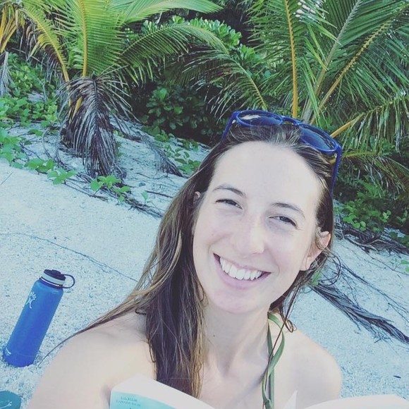 Meet your Posher, Lena - Picture 1 of 1